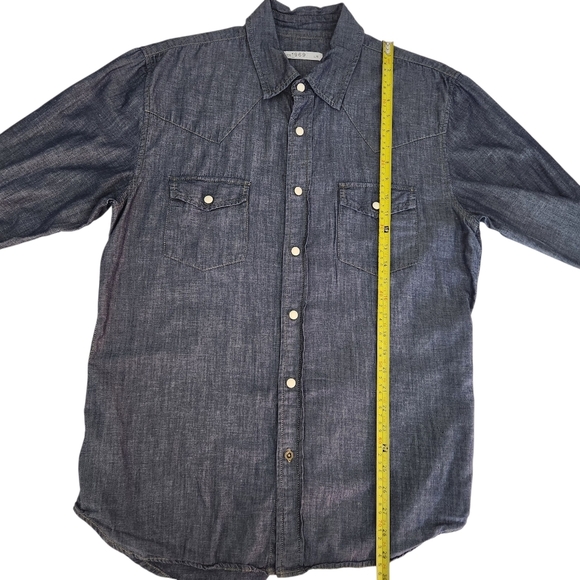 GAP Blue Chambray Cotton Linen Blend Western Shirt Snap button large - Picture 8 of 13